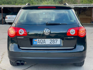 Volkswagen Passat foto 2