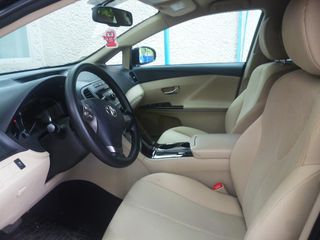 Toyota Venza foto 2