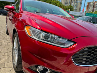 Ford Fusion foto 5