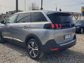 Peugeot 5008 foto 3