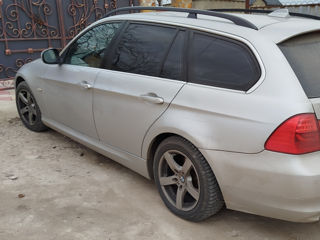 BMW 3 Series foto 4