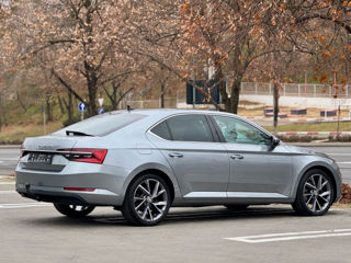 Skoda Superb foto 12