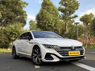 Volkswagen Arteon foto 2