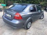 Chevrolet Aveo foto 4