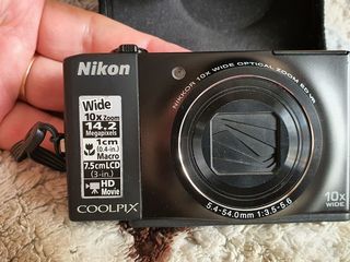 Nikon Coolpix S8000 foto 1