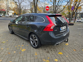 Volvo V60 foto 3