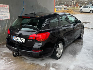 Opel Astra foto 3