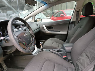 KIA Ceed foto 10