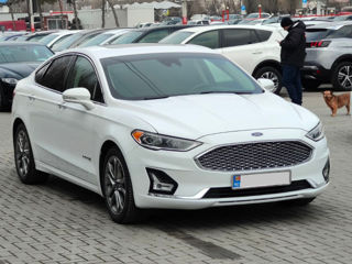 Ford Fusion foto 4