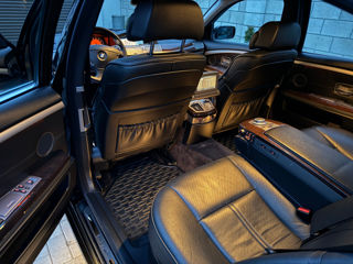 BMW 7 Series foto 5