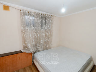 Apartament cu 2 camere, 33 m², Botanica, Chișinău foto 8