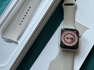 Apple watch series 8, gps, 45mm starlight aluminium case, starlight sport band
