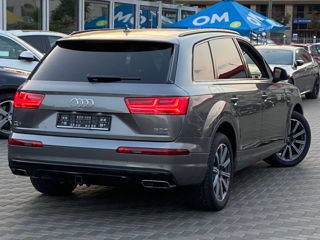 Audi Q7 foto 5