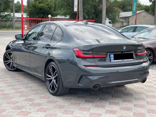 BMW 3 Series foto 3