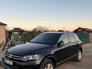 Volkswagen Touareg foto 2