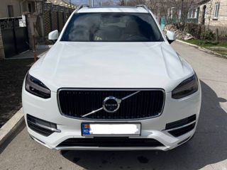 Volvo XC90 foto 2