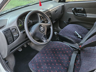 Volkswagen Caddy foto 3