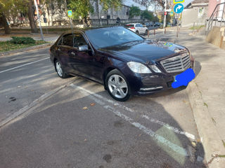 Mercedes E-Class foto 8