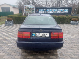 Volkswagen Passat foto 4