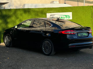 Ford Fusion foto 5