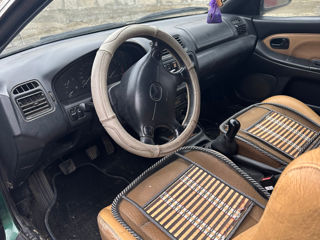 Mazda 323 foto 5