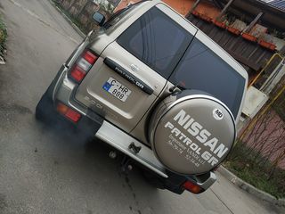 Nissan Patrol foto 5