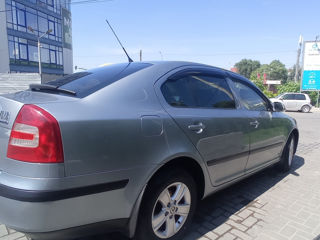 Skoda Octavia foto 2