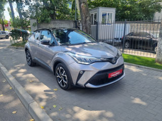 Toyota C-HR foto 3