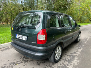 Opel Zafira foto 3