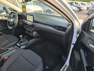Ford Focus foto 8