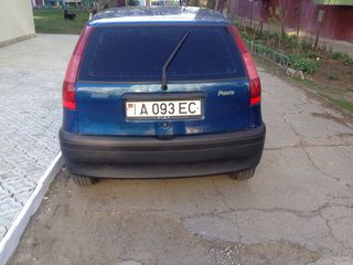 Fiat Punto foto 1