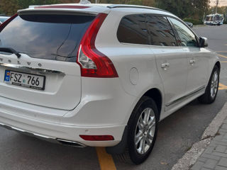 Volvo XC60 foto 6