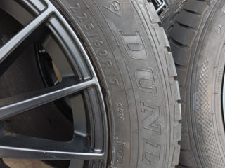 Продам отличные диски с шинами(Dunlop)  подходят на BMW  и Т5    225/60 R17 foto 5