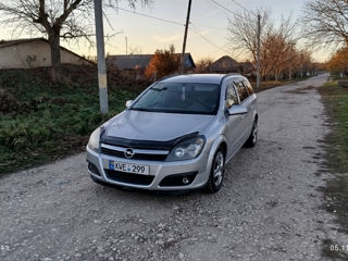 Opel Astra foto 2