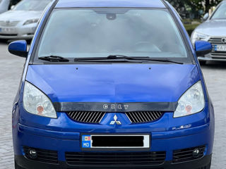 Mitsubishi Colt foto 5