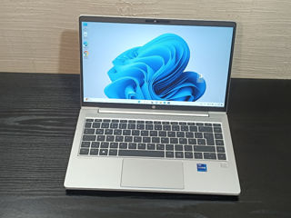HP ProBook 450 G10 (i7 1355U up to 5.00 Ghz//SSD 1000gGb//RAM 32Gb// Video RTX2050(4Gb) Garantie!!!