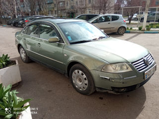 Volkswagen Passat foto 2