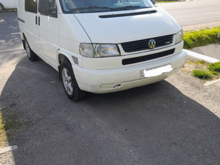 Volkswagen Transporter foto 2