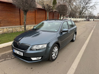 Skoda Octavia foto 4