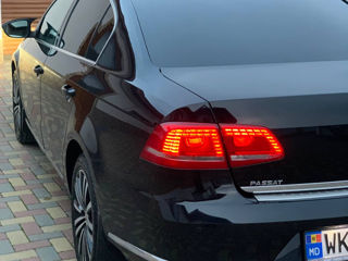 Volkswagen Passat foto 3