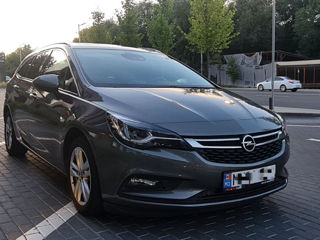 Opel Astra foto 2