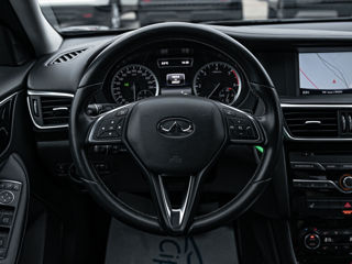 Infiniti Q30 foto 11