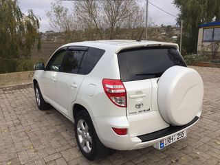 Toyota Rav 4 foto 6