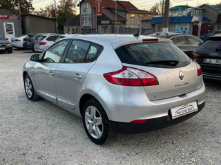 Renault Megane foto 4