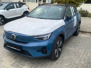 Volvo XC40 foto 1