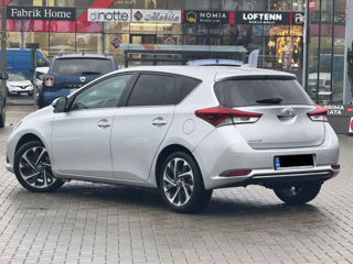 Toyota Auris foto 5