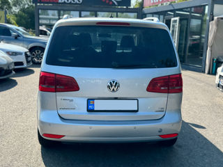 Volkswagen Touran foto 6