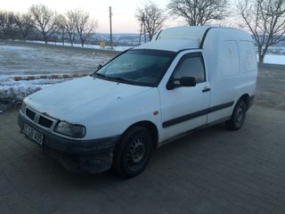 Volkswagen Caddy foto 1