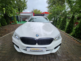 BMW 5 Series foto 18