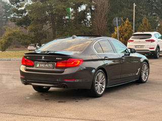 BMW 5 Series foto 5